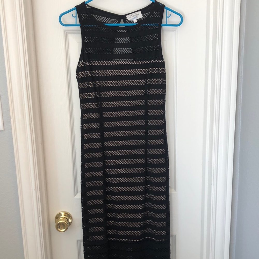 Black mesh maxi with tan lining